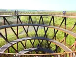 Op het eiland Seeland in Denemarken staat een bostoren.Vanuit dit unieke boomkroonpad heb je een prachtig uitzicht over het mooie landschap van dit eiland