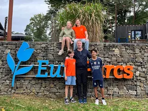 Barbara met haar gezin bij EuroParcs Hoge Kempen