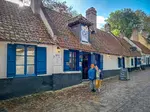 Ontdek Montreuil-sur-Mer met kinderen: ga verkleed als ridders door het fort, oude stadsmuren bewandelen en boogschieten.