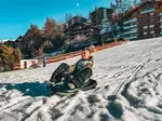 In het Zwitserse Nendaz draait wintersport om meer dan alleen skiën. Kleine sneeuwavonturiers kunnen hier ook genieten van sleeën, tuben en nog veel meer...