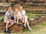 Geniet van idyllische eilandjes en gave karst rotsen in de smaragdgroene zee van Phang Nga Bay. Ontdek samen met de kinderen nog veel meer