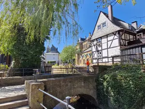 Ontdek Goslar met kinderen. Bezoek de oude mijn, wandel langs vakwerkhuizen en geniet van deze gezellige historische stad in de Harz. Lees onze tips...
