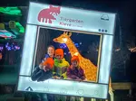 Bezoek samen met je kinderen China Lights in Tiergarten Kleve. Lees hier hoe je betoverd wordt tijdens de lichroute door een prachtig verlicht Chinees sprookje