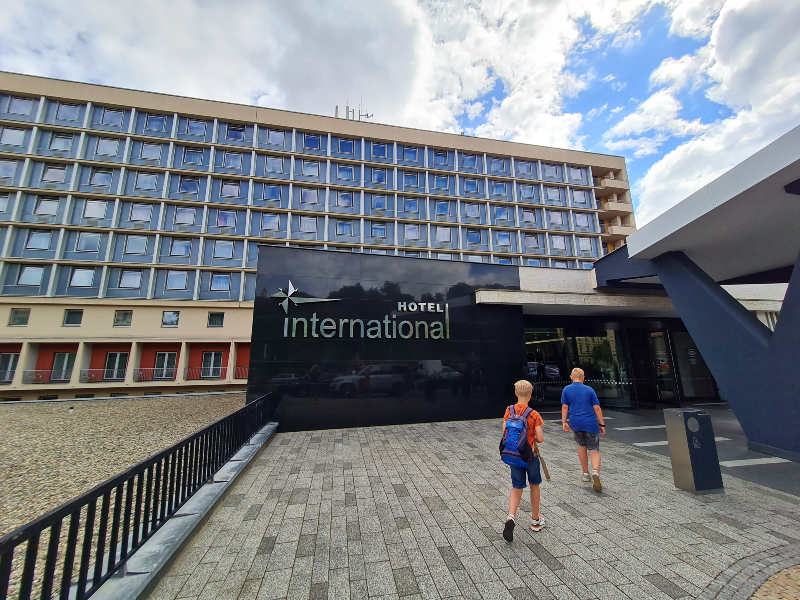 Entree-Hotel-International-Brno-800