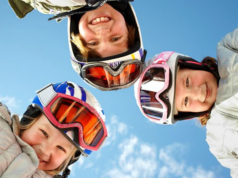 Kids met skihelm