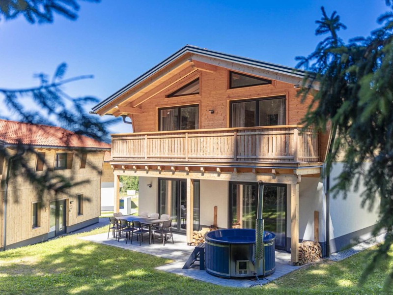 Een vakantiechalet van Alps Resorts in beieren. Ruim genoeg van een gezin of zelfs twee gezinnen voor een gezellige vakantie in Duitsland.
