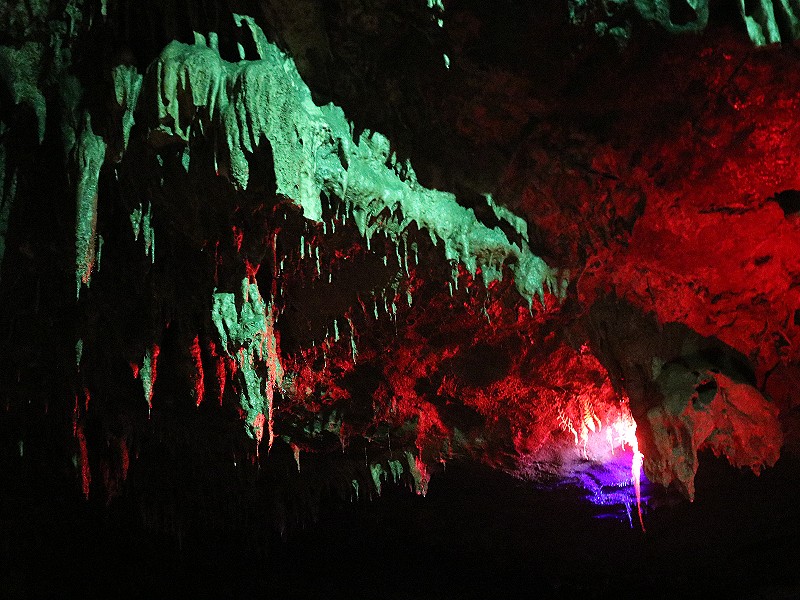 Mooie kleuren in de grotten