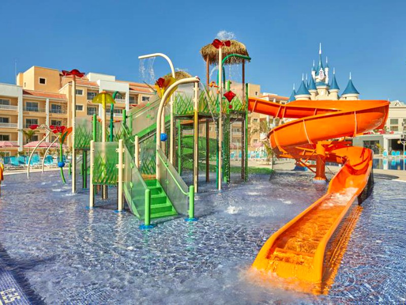 Het kids aquapark bij Bahia Principe Fantasy