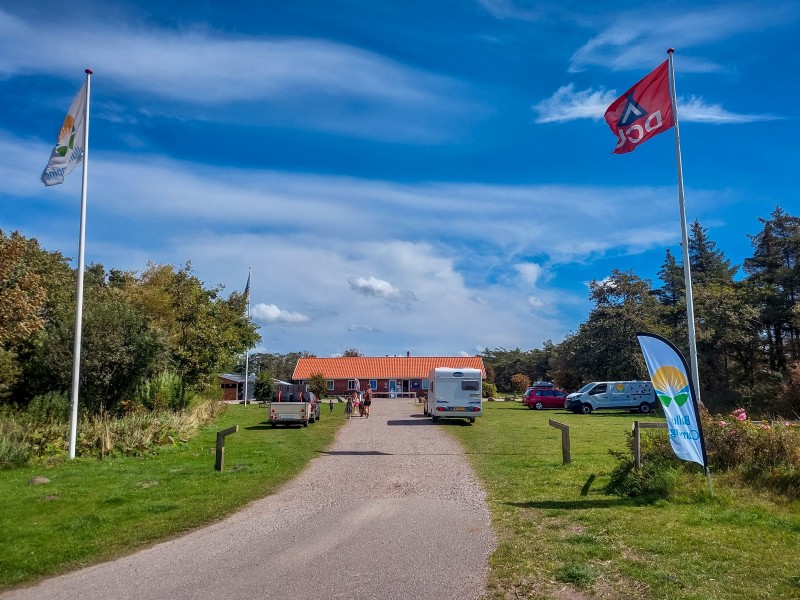 Welkom bij Ballum camping!  Een kindvriendelijke kleine camping in Zuid Jutland in Denemarken, dichtbij de Waddenzee met diverse gezinsuitjes in de omgeving.