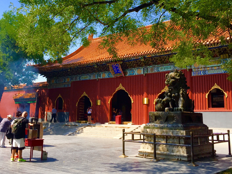 De kleurrijke Lama tempel in Beijing, China