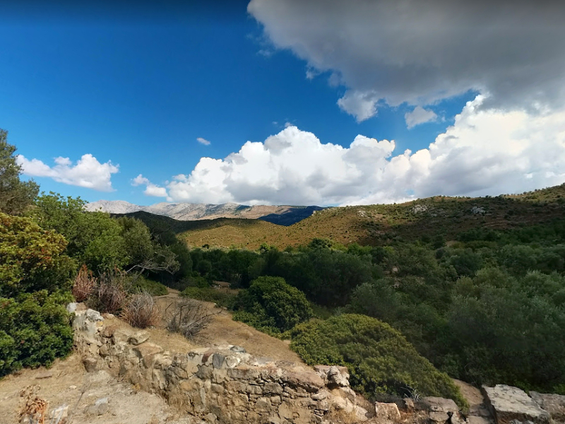 De ongerepte bergen in het Noorden van Chios