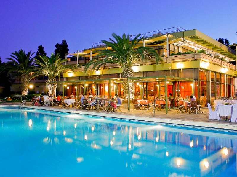 Hotel Golden Sand bij het strand van Karfas op Chios