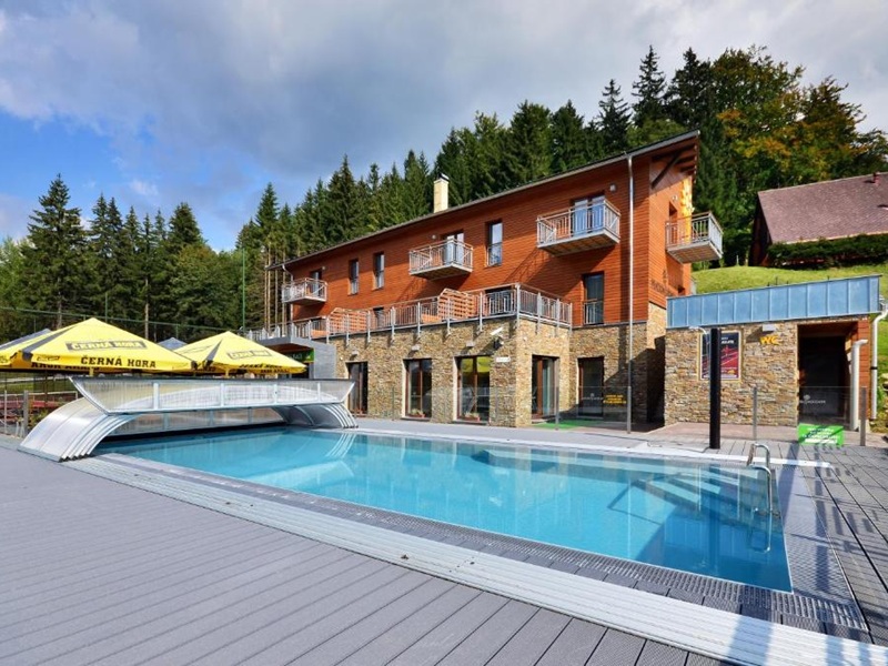Booking Hotel Jirinka Dolni Morava Tsjechie
