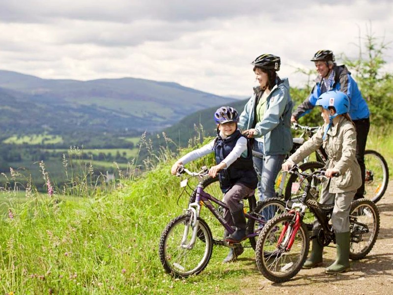 Met het gezin mountainbiken in de Schotse Hooglanden
