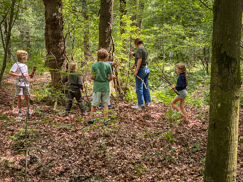 Op pad met de animatie van camping de Roos