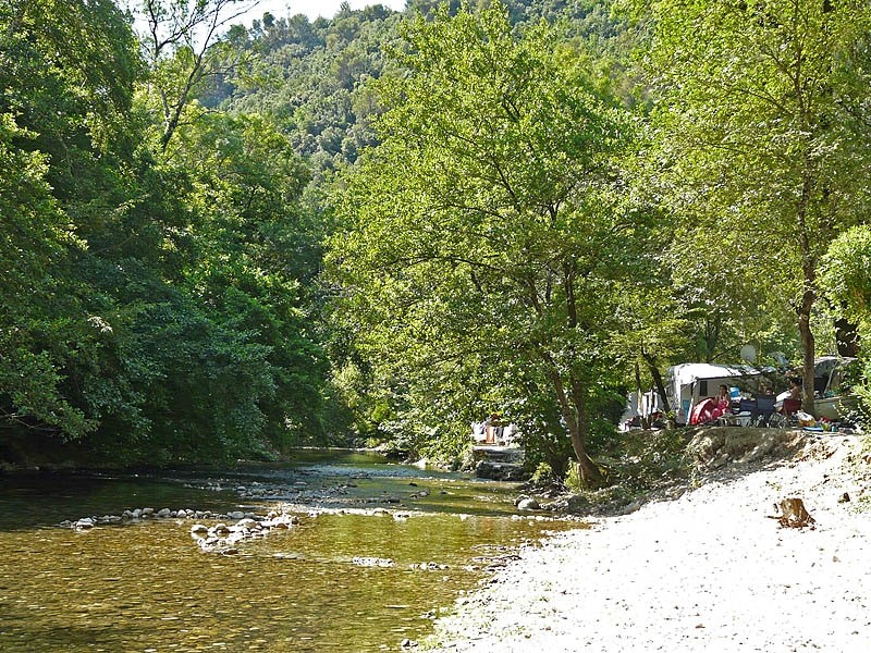 Camping Au Vallon Rouge