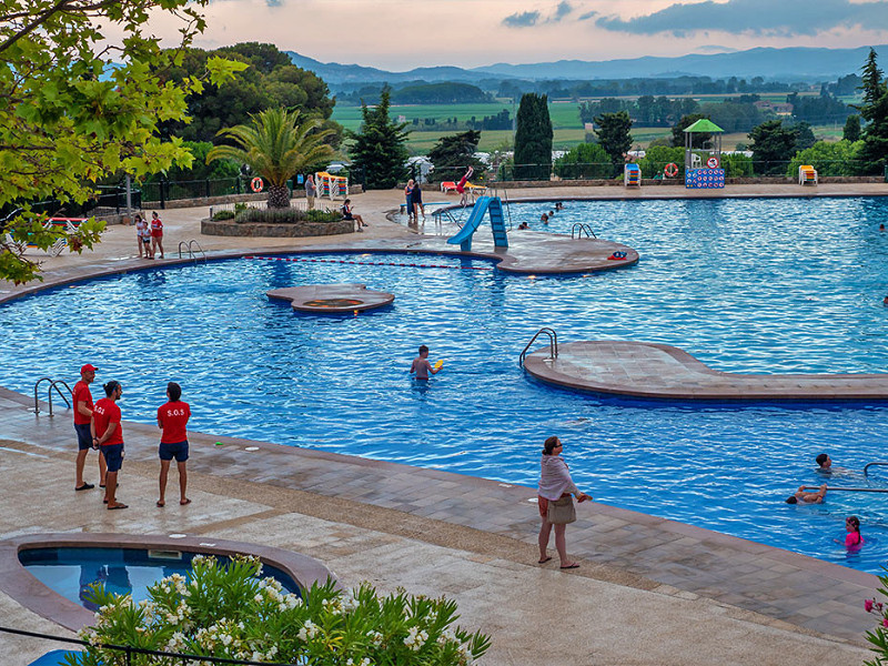 Zwembad van Camping Castell Montgri