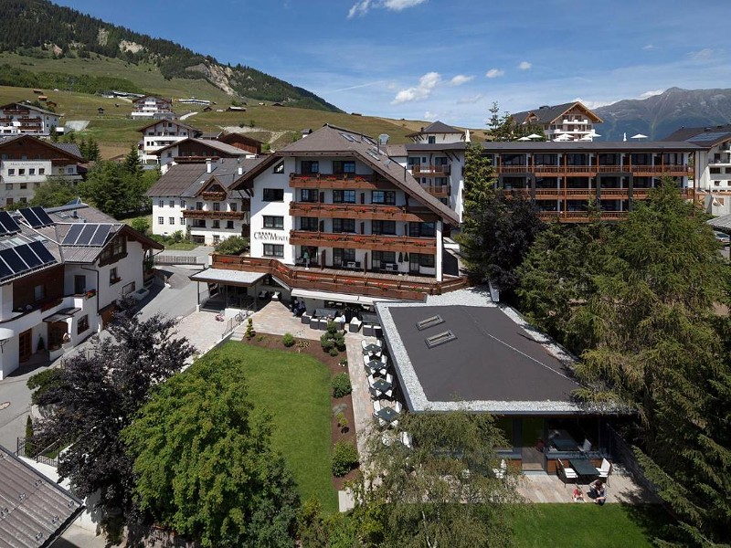 Hotel Chesa Monte in Fiss