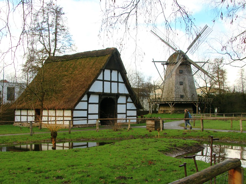 Aan de wandel door museumdorf Cloppenburg