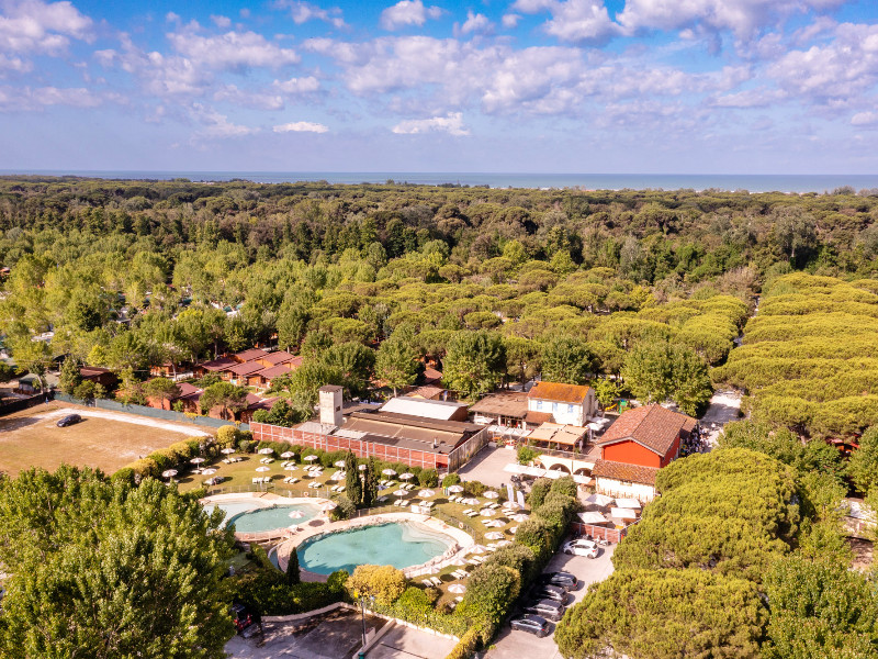 Luchtfoto van Viareggio Family Collection