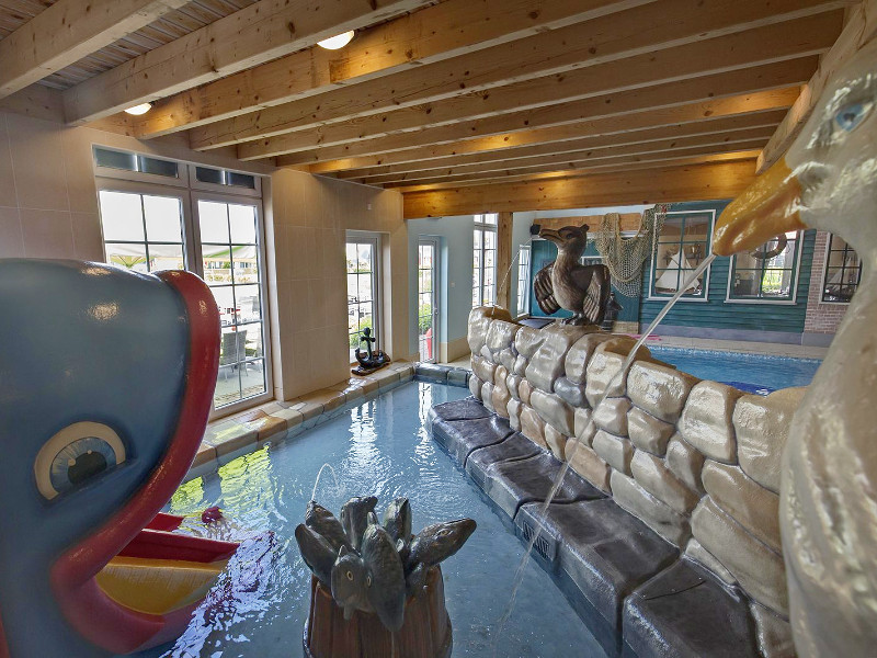 Het binnenbad van Vakantiepark de Beemster