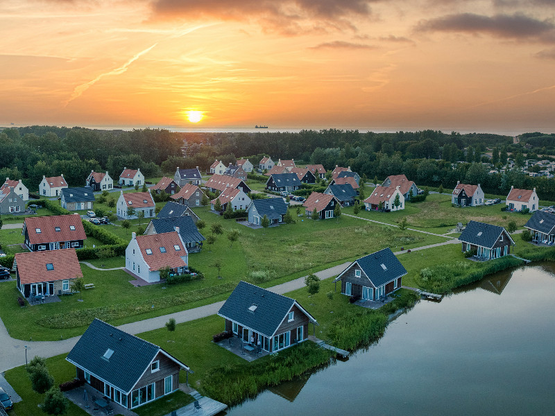 Dormio Strand Resort Nieuwvliet Bad vanuit de lucht