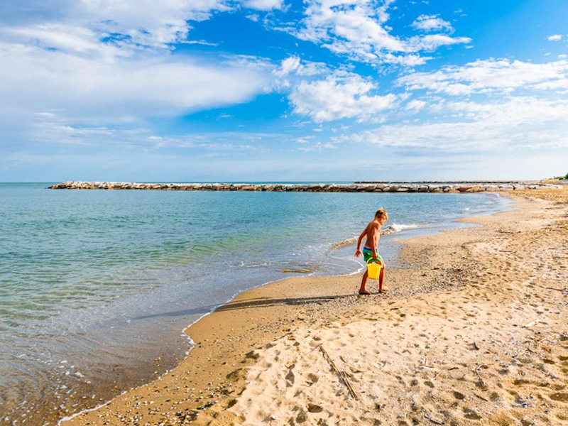 Geniet van het strand bij de Dune Agriturismo