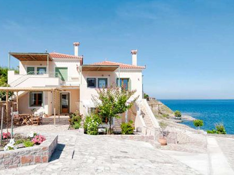 Een luxe vila van Kymothoe Villa's op Samos.