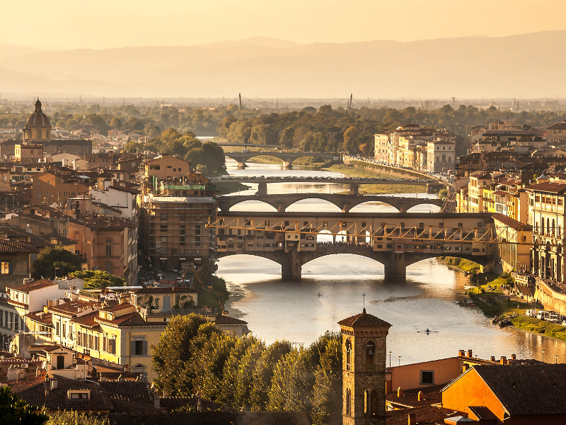 Ponte di vecchio in Florence, de hoofdstad van Toscane