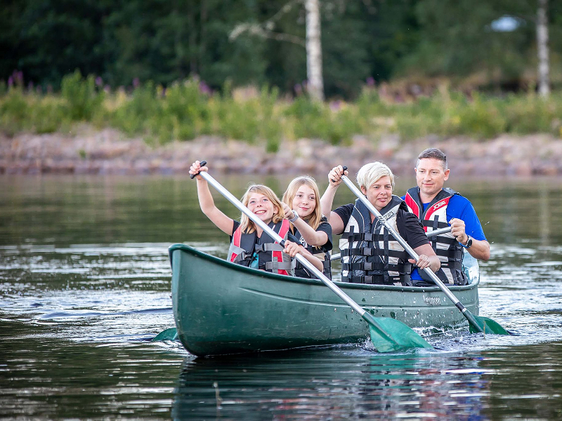 Kanoën met het hele gezin in Zweden via Going North