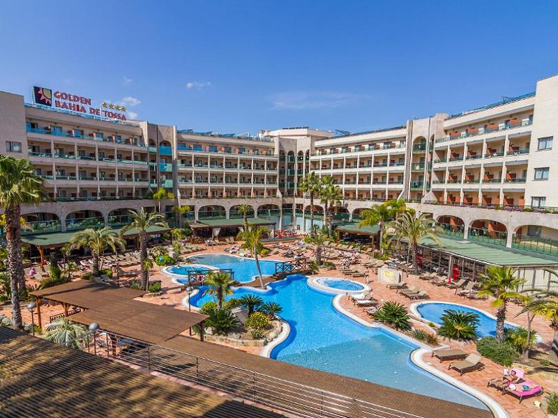 Zwembad bij Hotel Golden Bahia de Tossa