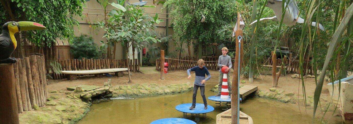 Spelen in de kids-jungle bij Berkenhof Tropical Zoo