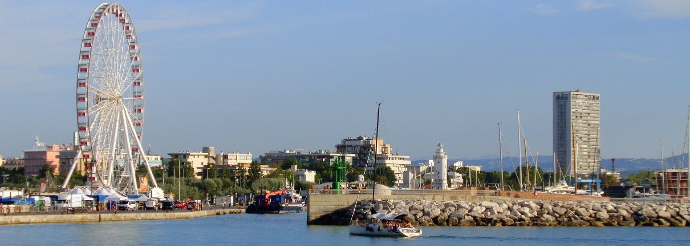 De haven van Rimini aan de Adriatische kust