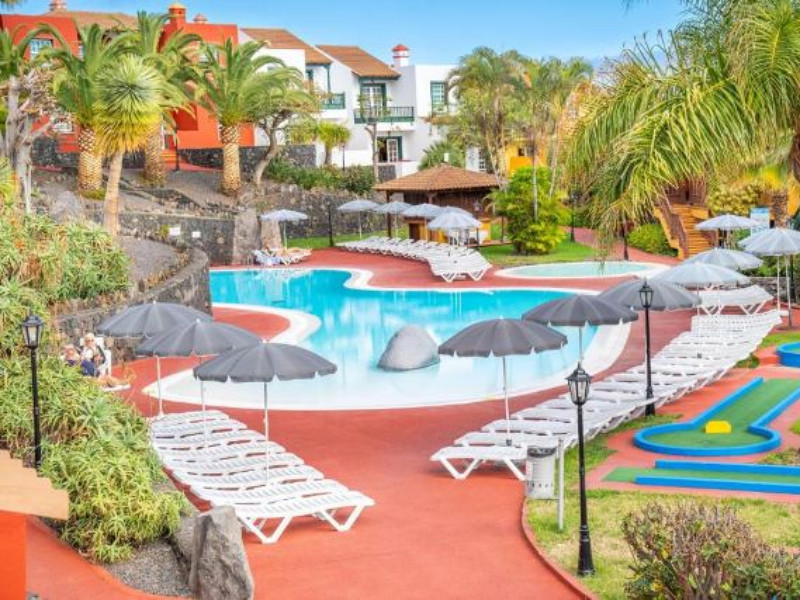 Oasis San Antonio op La Palma