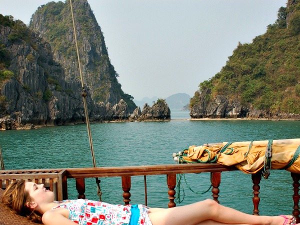 Chillen in Halong bay, Vietnam