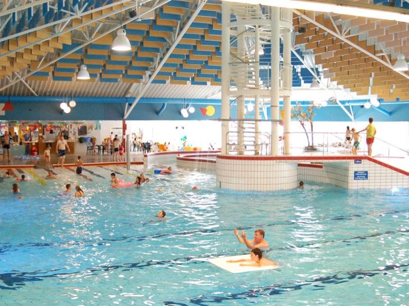 Het subtropische zwembad van Kustpark Texel
