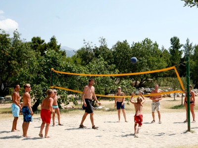 Volleybal op het strand