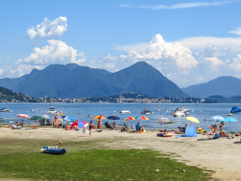 Het Lago Maggiore in Italie, een heerlijke plek voor een kindervakantie aan het strand