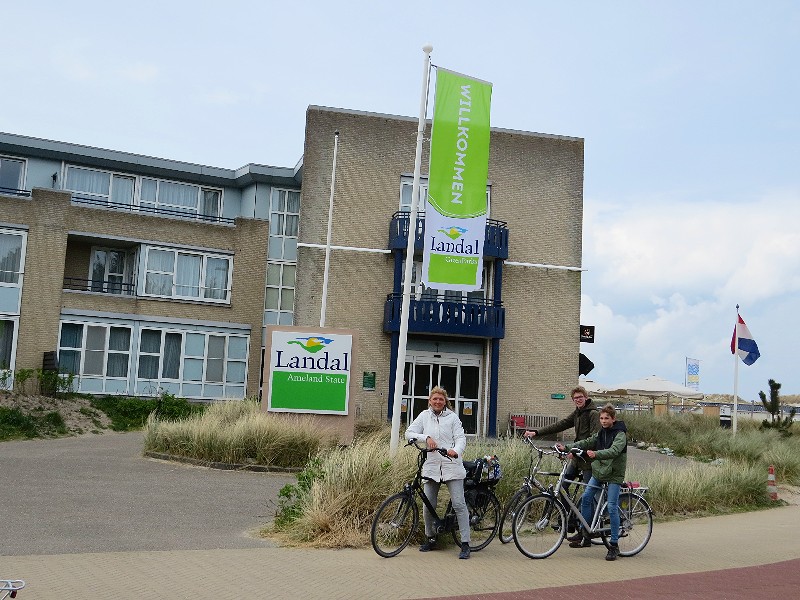 Op de fiets bij Landal Ameland State