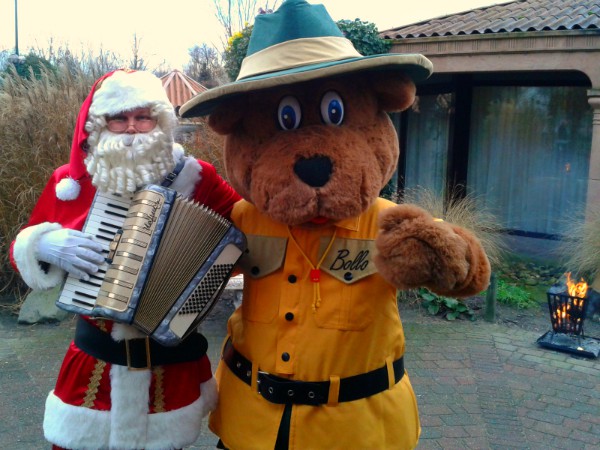 Bollo verwelkomt de kerstman