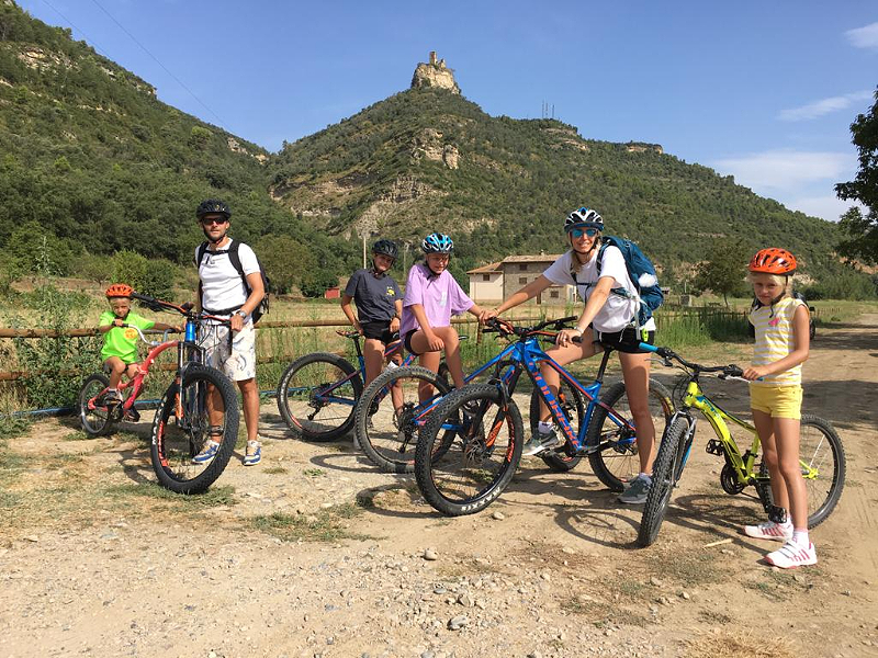 Local Hero verzorgt gezellige en bijzondere familie rondreizen door de Spaanse Pyreneeën