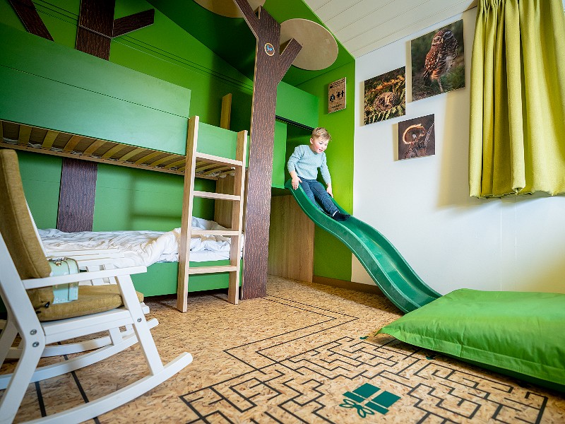 Leuke slaapkamer in een kinderbungalow bij de Lommerbergen