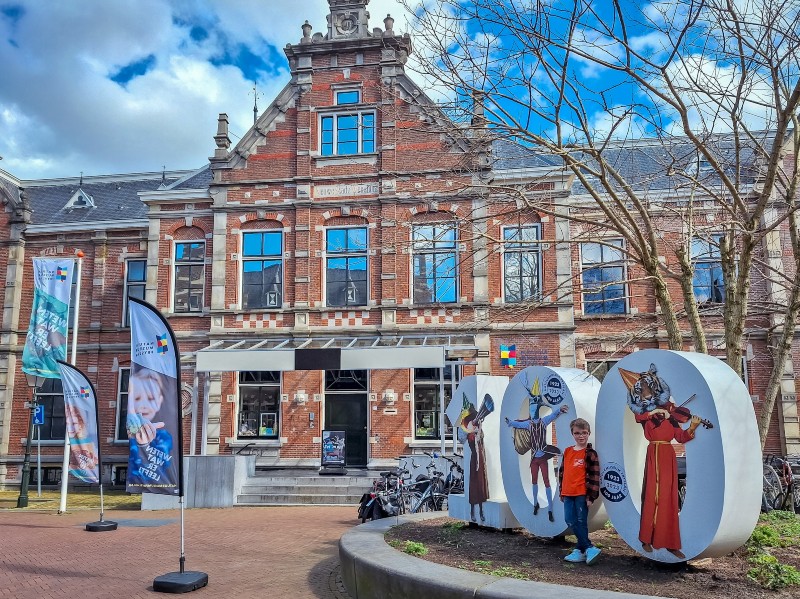 Natuurmuseum Fryslân is volledig kidsproof, een museum over de natuur van vroeger en nu. Zelf doen en beleven staan hier centraal. 