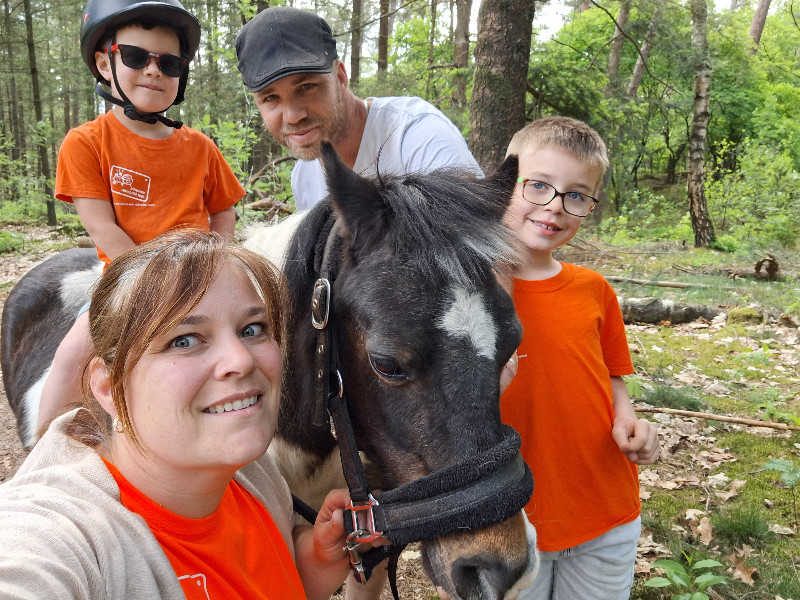 Ponyvakantie met het gezin Ponyvakantie met het gezin