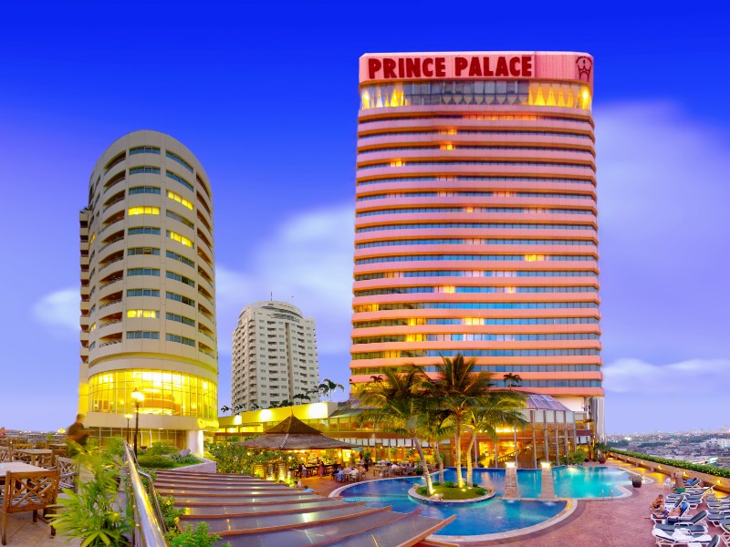 Het grote Prince Palace in Bangkok