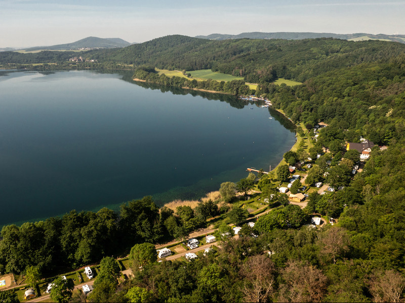 RCN Laacher See camping aan het meer