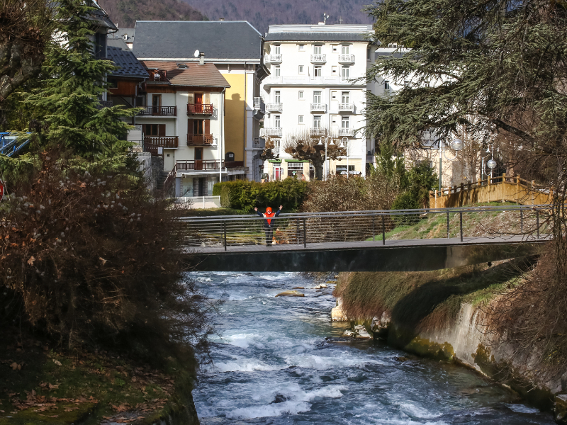 Wil je op wintersport met de kinderen in Frankrijk? Of juist wandelen in de zomer in de Franse Alpen? Vanuit Brides-les-Bains kan het allemaal. Lees hier meer!