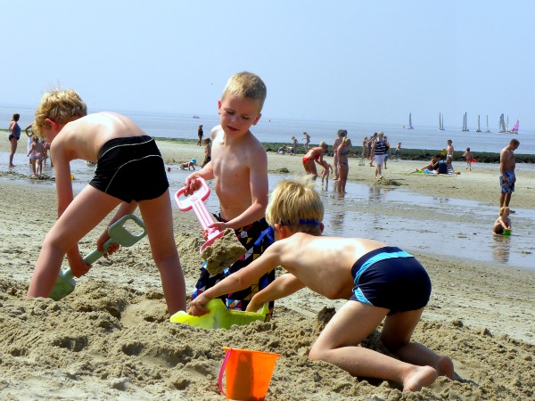 mechanisch moeilijk Subtropisch Een strandvakantie in Nederland aan zee en in het binnenland