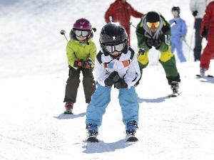 Gemengd radar regeling Skiën met kinderen, de ultieme actieve vakantie