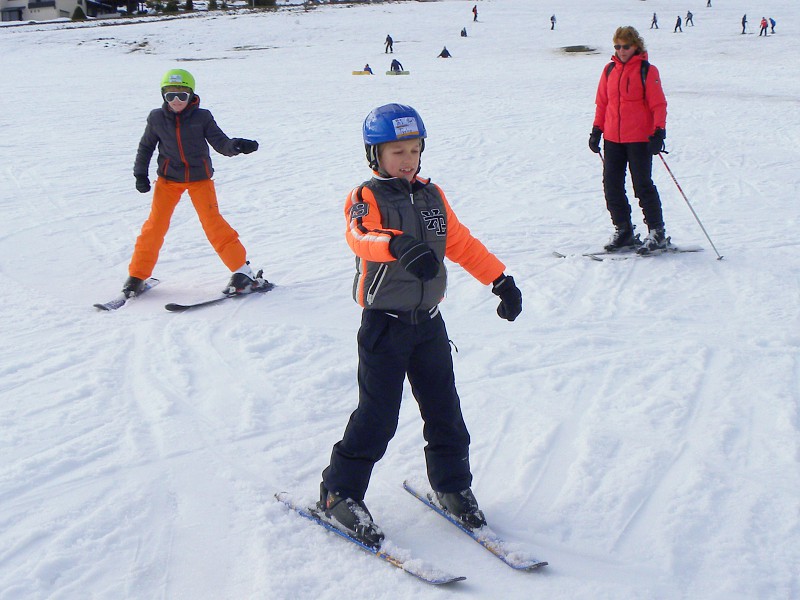 Onze jongens hebben het skiën in het Sauerland geleerd